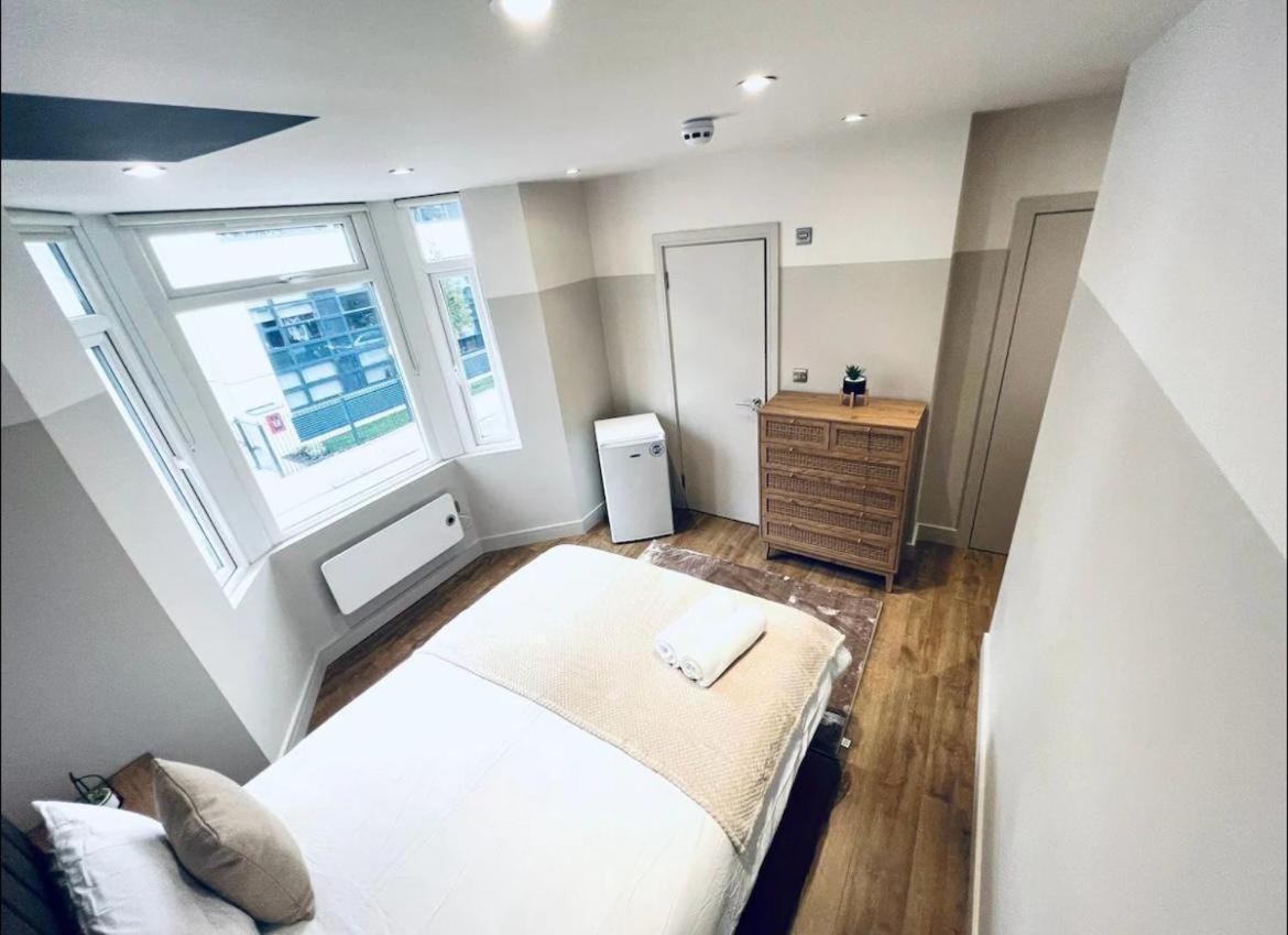 London South Charming Ensuite Look Like Hotel Designer Room Экстерьер фото